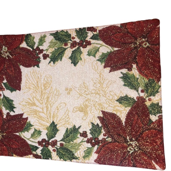 Poinsettia christmas cloth fabric placemats set of four - Picture 2 of 5